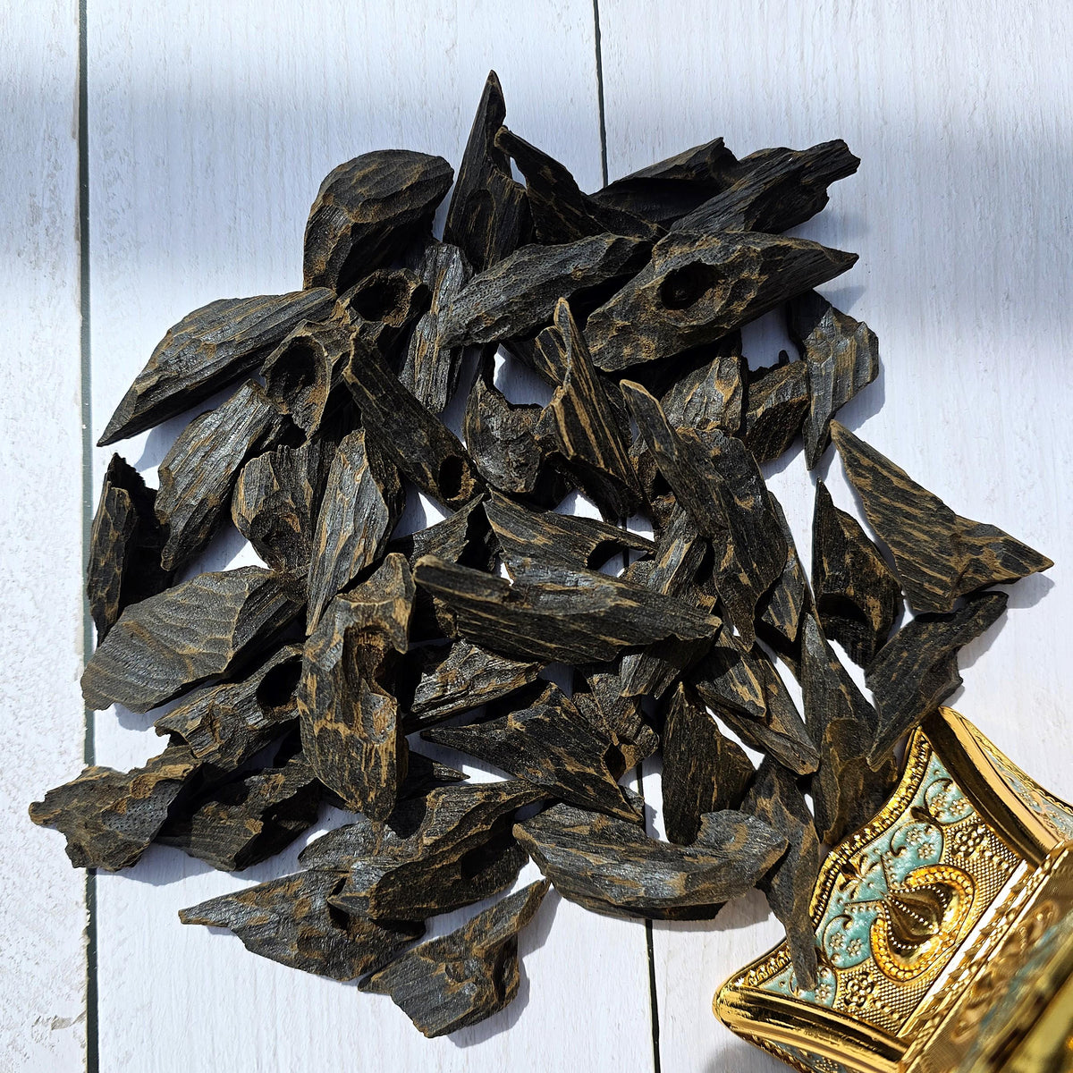 Bentley Muhassan Oud Chips – Double Super Vietnamese Agarwood Infused with Natural Oud Resin | Rich, Full-Bodied & Sweet