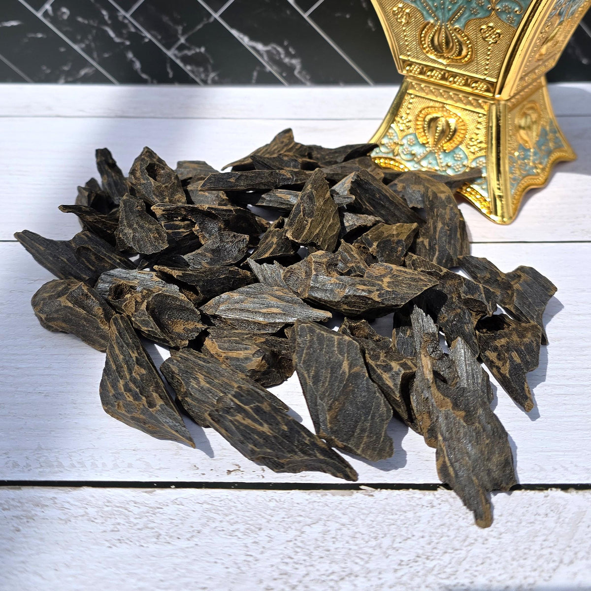 Bentley Muhassan Oud Chips – Double Super Vietnamese Agarwood Infused with Natural Oud Resin | Rich, Full-Bodied & Sweet