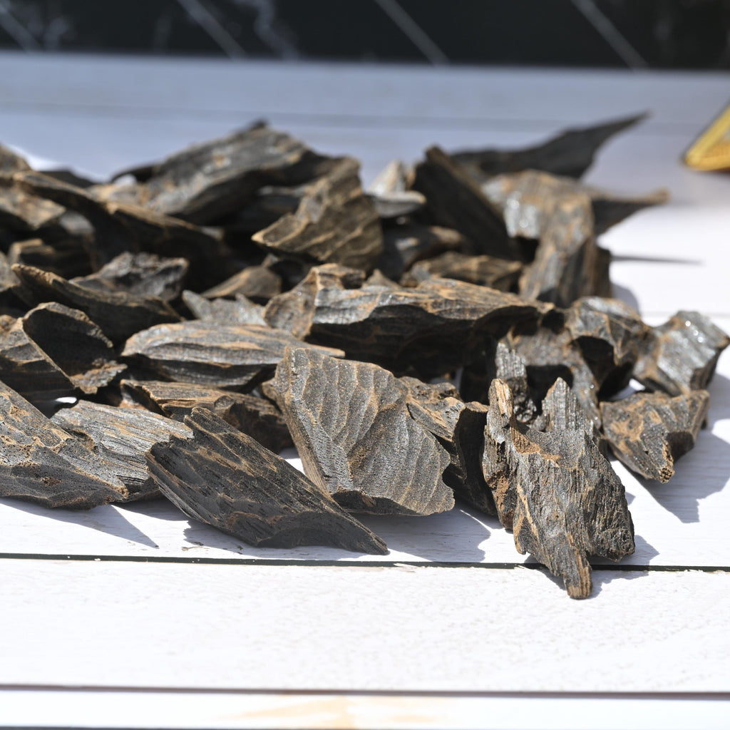 Bentley Muhassan Oud Chips – Double Super Vietnamese Agarwood Infused with Natural Oud Resin | Rich, Full-Bodied & Sweet