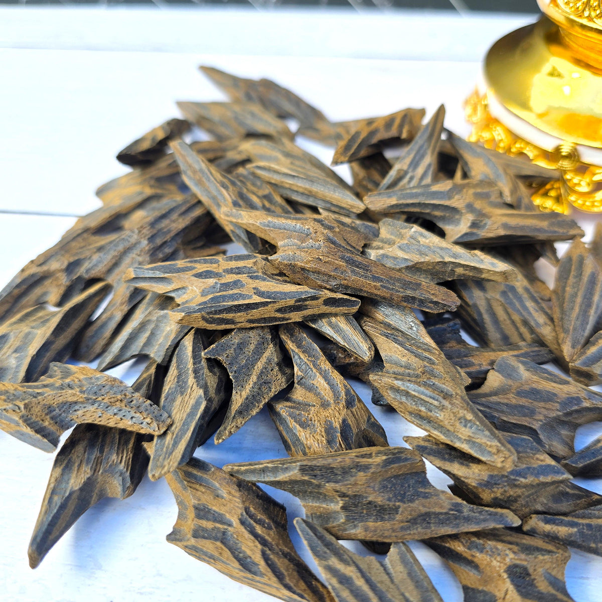Tiger Double Super Muhassan Oud Chips – Vietnamese Agarwood Infused with Natural Oud Resin | Rich, Smooth & Sweet