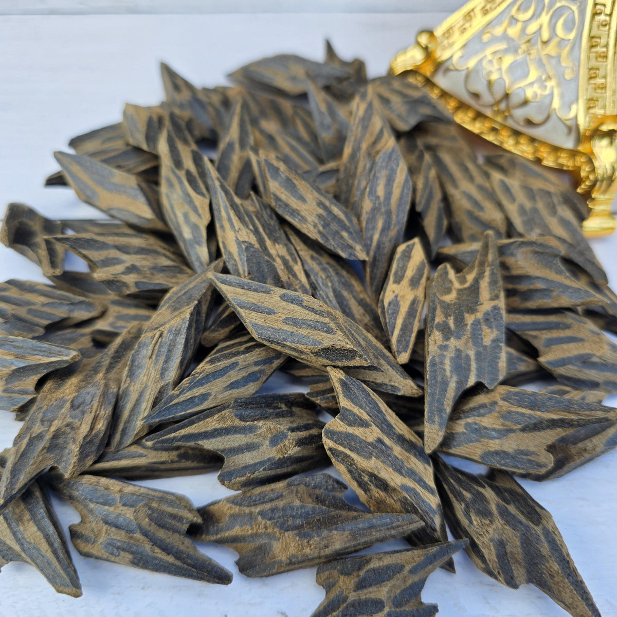 Tiger No. 1 Muhassan Oud Chips – Super Grade Vietnamese Agarwood Infused with Natural Oud Resin | Smooth, Sweet & Woody